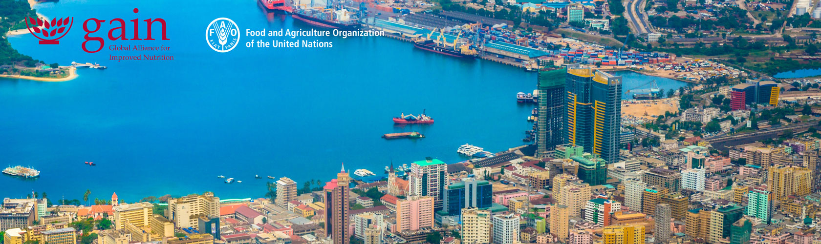 Retail food environment and green spaces for healthy cities: a methodological approach based o